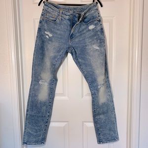 American Eagle Outfitters - Stone Wash Jeans
